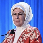 emine-erdogandan-anlamli-656_2-41.jpg