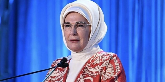 emine-erdogandan-anlamli-656_2-41.jpg