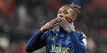 fenerbahceye-dorgeles-neneden-kotu-haber-1777640874505.jpg