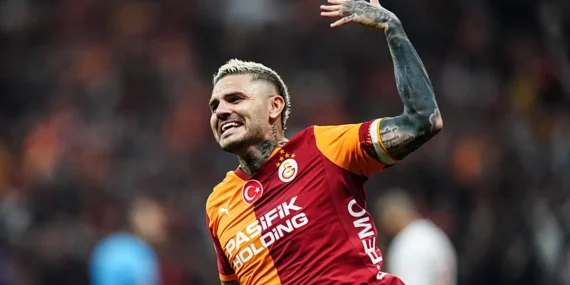 galatasarayda-icardinin-menajeri-istanbula-cagrildi-surpriz-opsiyon-masada-1778479741834.jpg