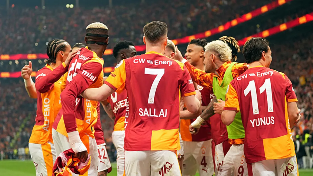 lider-galatasaray-antalyaspor-macinda-sampiyonlugunu-ilan-etmek-icin-mucadele-verecek-1778224624299.webp