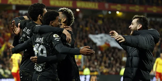 ligue-1de-psg-sampiyonlugunu-ilan-etti-1778708480421.jpeg