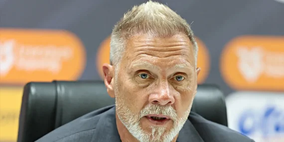 thorsten-fink-biz-fenerbahce-ya-da-galatasaray-icin-oynamiyoruz-1777758141797.jpg