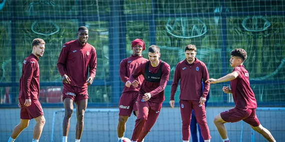 trabzonspor-besiktas-macinin-hazirliklarini-surdurdu-1778165625564.jpeg
