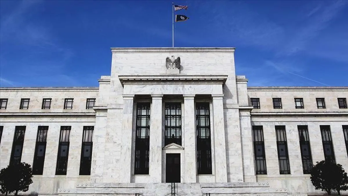 ubs-fed-faiz-indirimi-beklentisini-2026-sonuna-erteledi-wall-streette-sahin-gorunum-gucleniyor-17786.webp