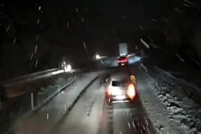 ulastirma-ve-altyapi-bakanligi-duyurdu-belirlenen-yollar-tir-ve-cekici-araclara-kapatildi-1777843777.webp