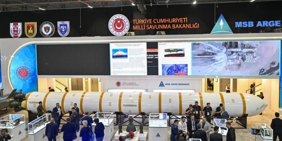 yildirimhan-sahneye-cikti-738_2-41.jpg